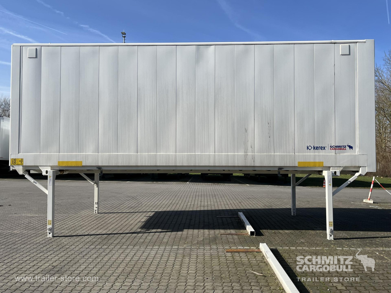 SCHMITZ Wechselaufbau Trockenfrachtkoffer 7.45 Roller - بصندوق مغلق مقطورة: صور 3 SCHMITZ Wechselaufbau Trockenfrachtkoffer 7.45 Roller - بصندوق مغلق مقطورة: صور 3