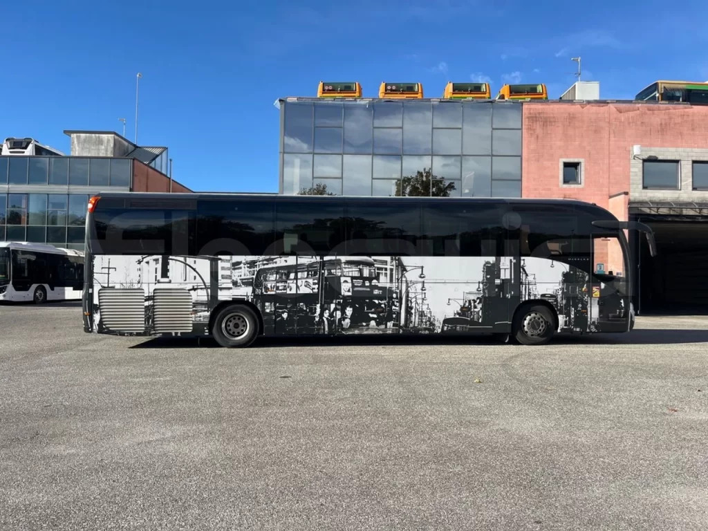 N.1 IVECO MAGELYS – Anno 2016 - سياحية حافلة: صور 5 N.1 IVECO MAGELYS – Anno 2016 - سياحية حافلة: صور 5