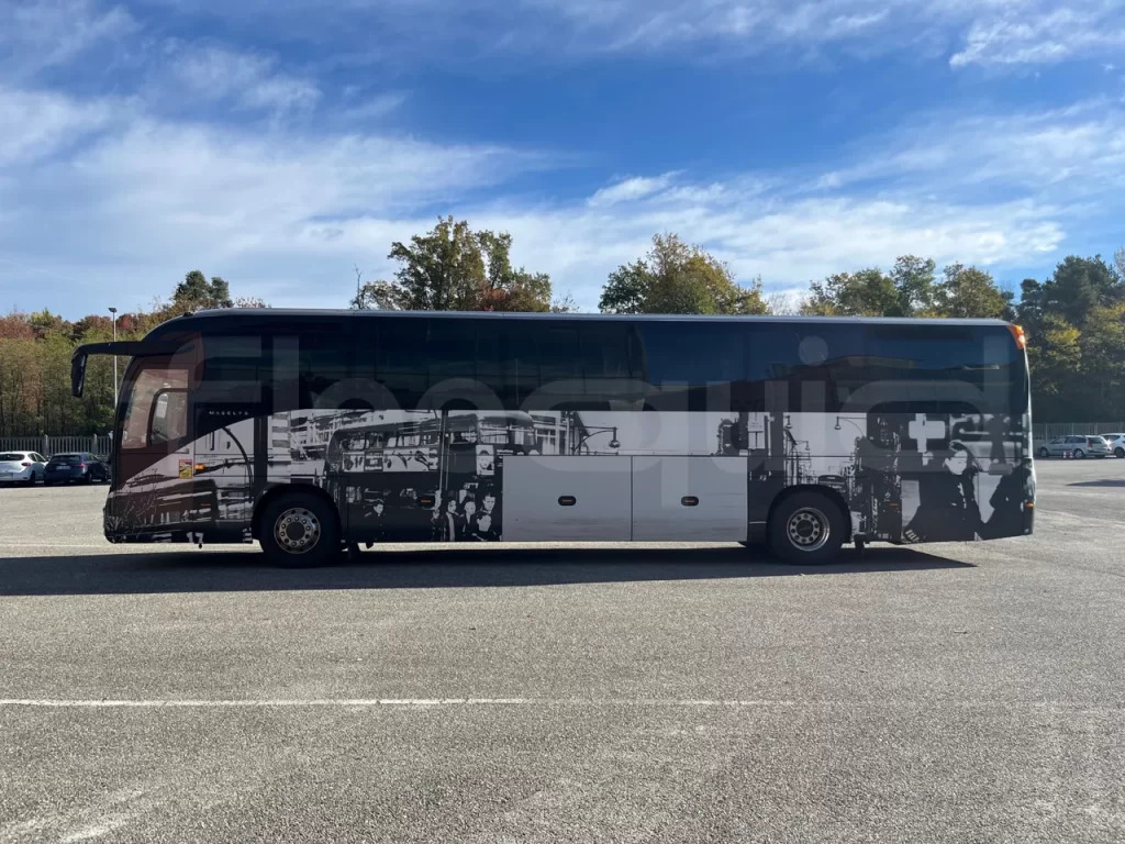 N.1 IVECO MAGELYS – Anno 2016 - سياحية حافلة: صور 1 N.1 IVECO MAGELYS – Anno 2016 - سياحية حافلة: صور 1