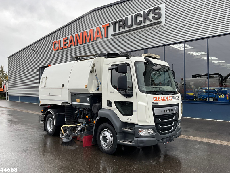 DAF FA LF 230 Euro 6 Johnston VT652 Just 87.278 km! - سياره كنس شوارع: صور 2 DAF FA LF 230 Euro 6 Johnston VT652 Just 87.278 km! - سياره كنس شوارع: صور 2