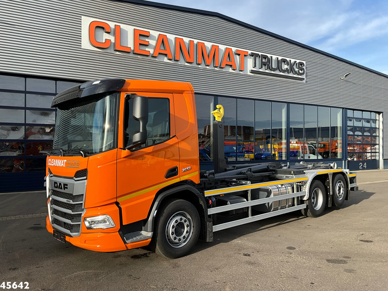 DAF FAN XD 450 Euro 6 Hyvalift 26 Ton haakarmsysteem - شاحنة ذات الخطاف: صور 2 DAF FAN XD 450 Euro 6 Hyvalift 26 Ton haakarmsysteem - شاحنة ذات الخطاف: صور 2