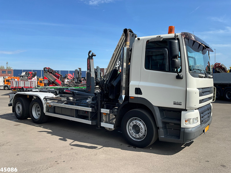 DAF FAS 85 CF 340 Manual Hiab 12 Tonmeter laadkraan - شاحنة ذات الخطاف, شاحنة كرين: صور 3 DAF FAS 85 CF 340 Manual Hiab 12 Tonmeter laadkraan - شاحنة ذات الخطاف, شاحنة كرين: صور 3