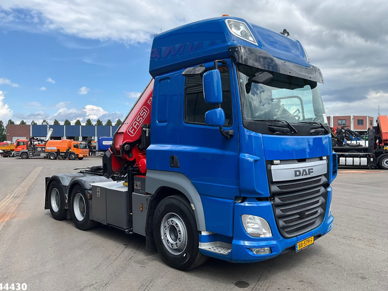 DAF FAT 85.510 6x4 Euro 6 Retarder Fassi 36 Tonmeter laadkraan - شاحنة كرين: صور 3 DAF FAT 85.510 6x4 Euro 6 Retarder Fassi 36 Tonmeter laadkraan - شاحنة كرين: صور 3