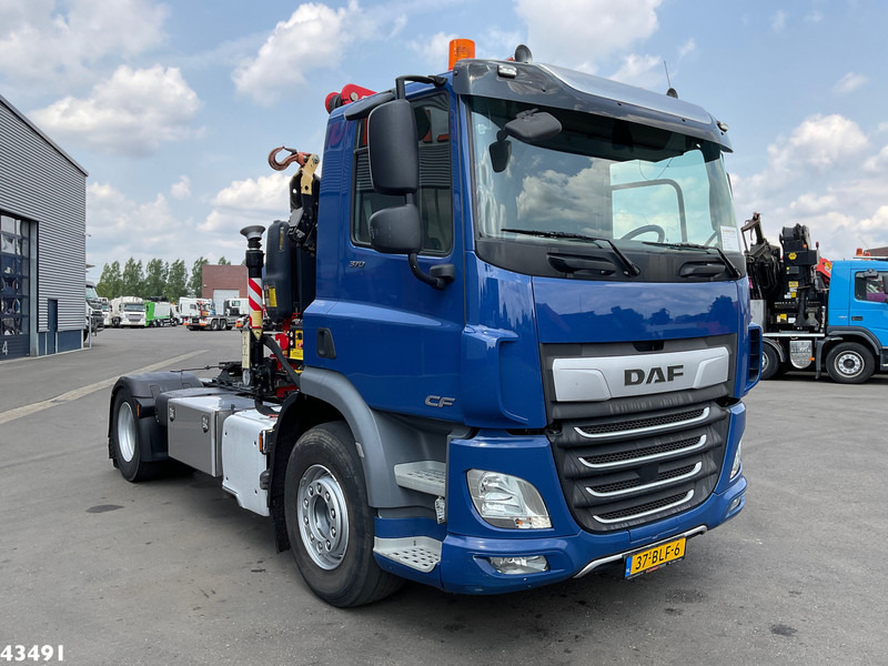 DAF FT CF 370 Euro 6 Fassi 15 Tonmeter laadkraan - شاحنة جرار: صور 5 DAF FT CF 370 Euro 6 Fassi 15 Tonmeter laadkraan - شاحنة جرار: صور 5