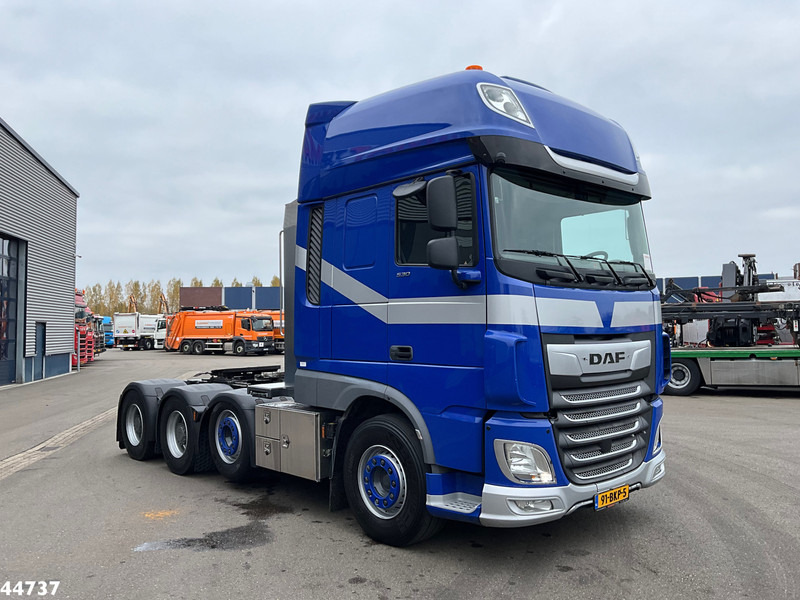 DAF FTM XF 530 8x4 Euro 6 ZF Intarder - شاحنة جرار: صور 4 DAF FTM XF 530 8x4 Euro 6 ZF Intarder - شاحنة جرار: صور 4
