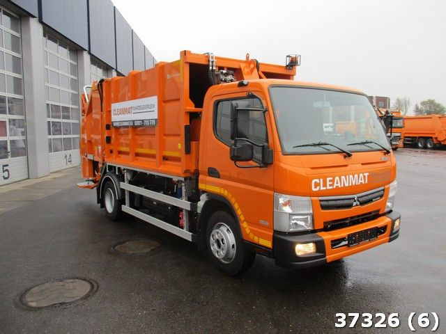 FUSO Canter 9C18 - شاحنة القمامة: صور 5 FUSO Canter 9C18 - شاحنة القمامة: صور 5