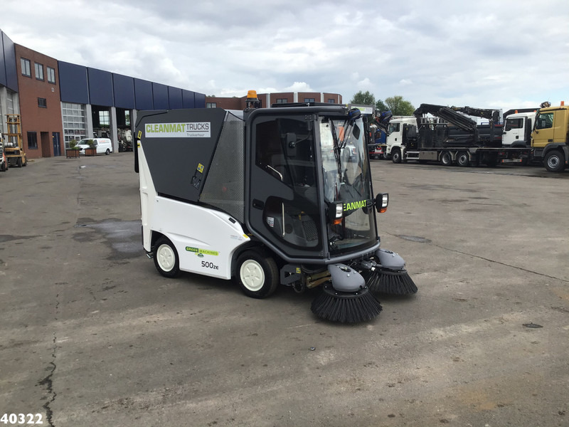 Green machine 500 ZE PLUS Electric sweeper - سياره كنس شوارع: صور 4 Green machine 500 ZE PLUS Electric sweeper - سياره كنس شوارع: صور 4