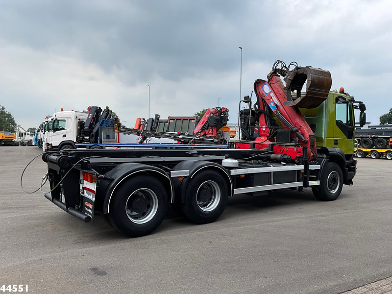 Iveco AD260T41 6x4 HMF 16 Tonmeter Z-kraan - شاحنة - نظام الكابلات, شاحنة كرين: صور 5 Iveco AD260T41 6x4 HMF 16 Tonmeter Z-kraan - شاحنة - نظام الكابلات, شاحنة كرين: صور 5