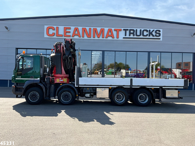 Iveco Trakker AD410T41 Fassi 80 Tonmeter laadkraan + Fly-Jib Just 80.441 Km! - شاحنة كرين: صور 3 Iveco Trakker AD410T41 Fassi 80 Tonmeter laadkraan + Fly-Jib Just 80.441 Km! - شاحنة كرين: صور 3