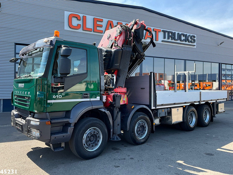 Iveco Trakker AD410T41 Fassi 80 Tonmeter laadkraan + Fly-Jib Just 80.441 Km! - شاحنة كرين: صور 2 Iveco Trakker AD410T41 Fassi 80 Tonmeter laadkraan + Fly-Jib Just 80.441 Km! - شاحنة كرين: صور 2