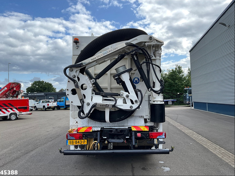 MAN TGA 33.440 6x4 MTS Dino 8m³ Saugbagger Just 173.476 km! - فراغ شاحنة: صور 3 MAN TGA 33.440 6x4 MTS Dino 8m³ Saugbagger Just 173.476 km! - فراغ شاحنة: صور 3