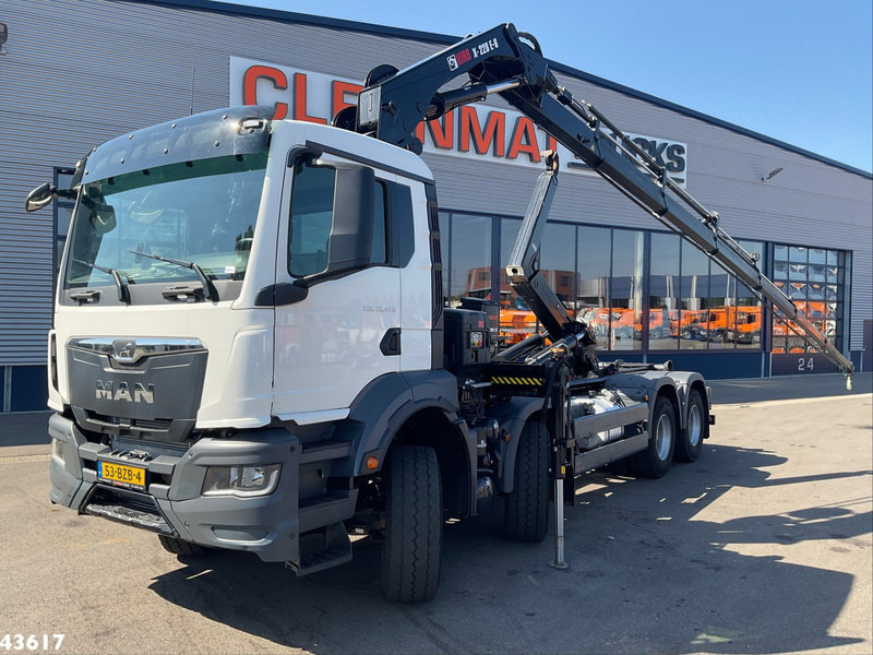 MAN TGS 32.470 8x4 Euro 6 Hiab 22 Tonmeter laadkraan Just 68.765 Km! - شاحنة كرين: صور 1 MAN TGS 32.470 8x4 Euro 6 Hiab 22 Tonmeter laadkraan Just 68.765 Km! - شاحنة كرين: صور 1