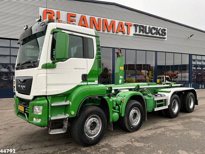 MAN TGS 43.440 8x4 Euro 6 VDL 40 Ton haakarmsysteem - شاحنة ذات الخطاف: صور 2 MAN TGS 43.440 8x4 Euro 6 VDL 40 Ton haakarmsysteem - شاحنة ذات الخطاف: صور 2