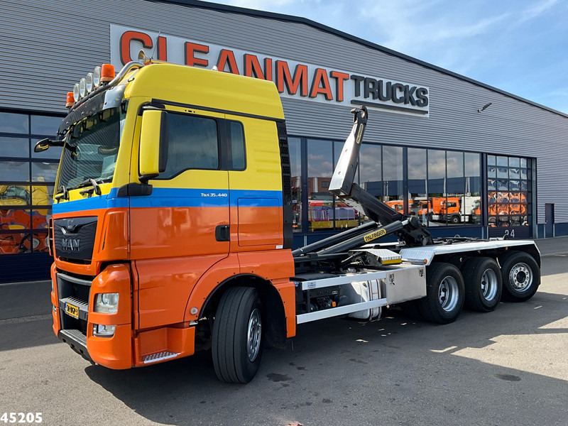 MAN TGX 35.440 Euro 6 8x4 26 Ton haakarmsysteem - شاحنة ذات الخطاف: صور 1 MAN TGX 35.440 Euro 6 8x4 26 Ton haakarmsysteem - شاحنة ذات الخطاف: صور 1