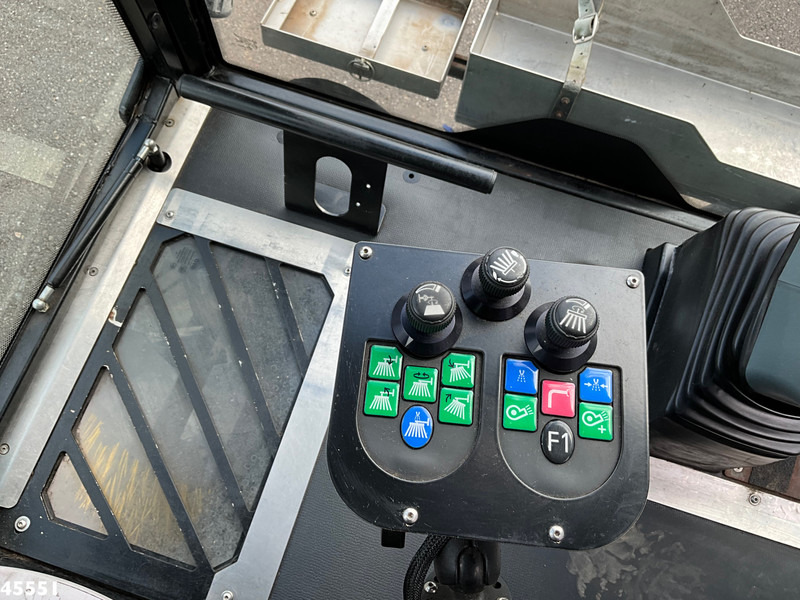 سياره كنس شوارع Mathieu MC 210 Azura Flex Euro 6: صور 15 سياره كنس شوارع Mathieu MC 210 Azura Flex Euro 6: صور 15