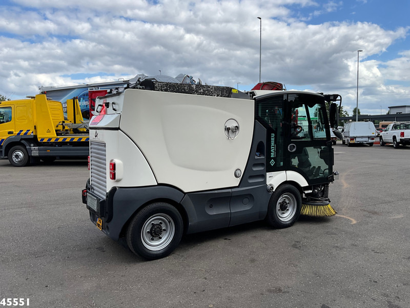 سياره كنس شوارع Mathieu MC 210 Azura Flex Euro 6: صور 7 سياره كنس شوارع Mathieu MC 210 Azura Flex Euro 6: صور 7