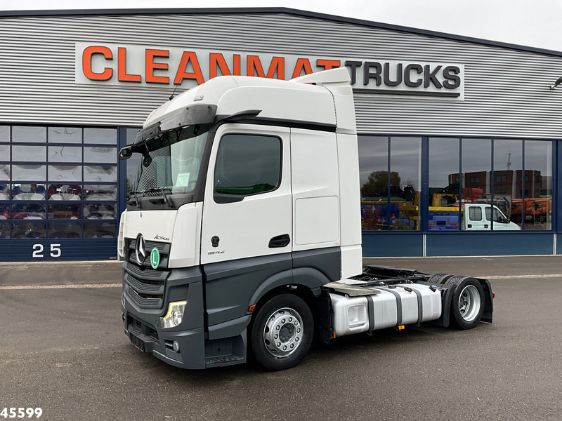 Mercedes-Benz Actros 1842 Mega GigaSpace MirrorCam - شاحنة جرار: صور 2 Mercedes-Benz Actros 1842 Mega GigaSpace MirrorCam - شاحنة جرار: صور 2