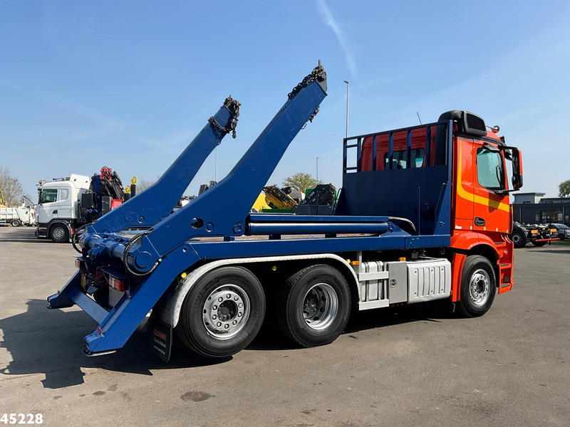 Mercedes-Benz Antos 2542 6x2 Euro 6 Hyva 18 portaalarmsysteem - شاحنات قابلة للفك شاحنة: صور 5 Mercedes-Benz Antos 2542 6x2 Euro 6 Hyva 18 portaalarmsysteem - شاحنات قابلة للفك شاحنة: صور 5