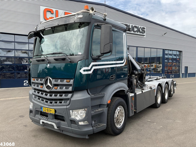 Mercedes-Benz Arocs 3251 8x4 Euro 6 Hiab 28 Tonmeter laadkraan - شاحنة ذات الخطاف, شاحنة كرين: صور 2 Mercedes-Benz Arocs 3251 8x4 Euro 6 Hiab 28 Tonmeter laadkraan - شاحنة ذات الخطاف, شاحنة كرين: صور 2