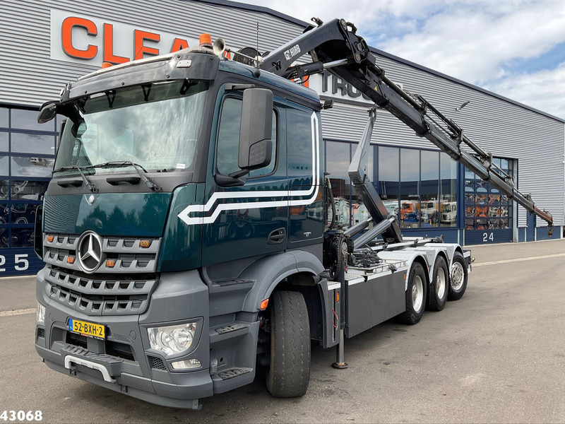 Mercedes-Benz Arocs 3251 8x4 Euro 6 Hiab 28 Tonmeter laadkraan - شاحنة ذات الخطاف, شاحنة كرين: صور 1 Mercedes-Benz Arocs 3251 8x4 Euro 6 Hiab 28 Tonmeter laadkraan - شاحنة ذات الخطاف, شاحنة كرين: صور 1