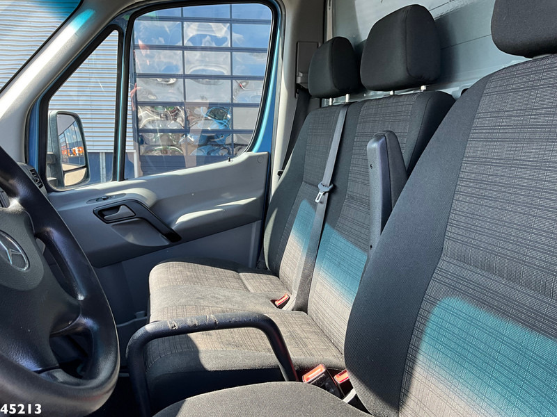 Mercedes-Benz Sprinter 516 Euro 6 DHollandia laadklep إيجار Mercedes-Benz Sprinter 516 Euro 6 DHollandia laadklep: صور 15