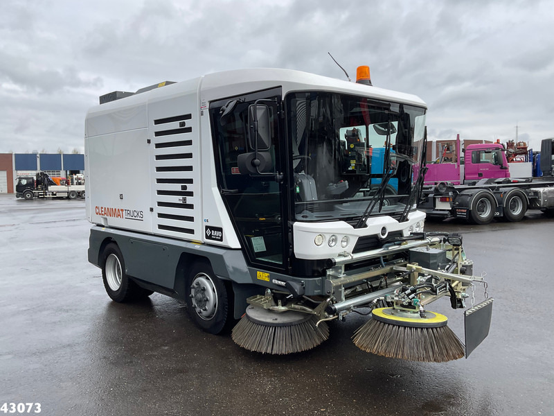 Ravo 540 STH Euro 6 with 3-rd brush - سياره كنس شوارع: صور 4 Ravo 540 STH Euro 6 with 3-rd brush - سياره كنس شوارع: صور 4