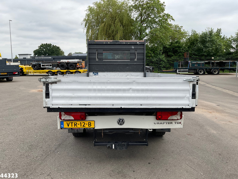 Volkswagen Crafter 35 2.5 TDI - شاحنات مسطحة: صور 3 Volkswagen Crafter 35 2.5 TDI - شاحنات مسطحة: صور 3