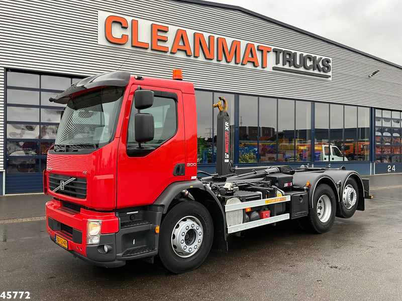 Volvo FE 300 Multilift 21 Ton haakarmsysteem Just 25.868 km! Like New! - شاحنة ذات الخطاف: صور 2 Volvo FE 300 Multilift 21 Ton haakarmsysteem Just 25.868 km! Like New! - شاحنة ذات الخطاف: صور 2