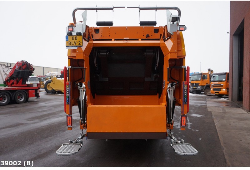 Volvo FM 330 - شاحنة القمامة: صور 4 Volvo FM 330 - شاحنة القمامة: صور 4