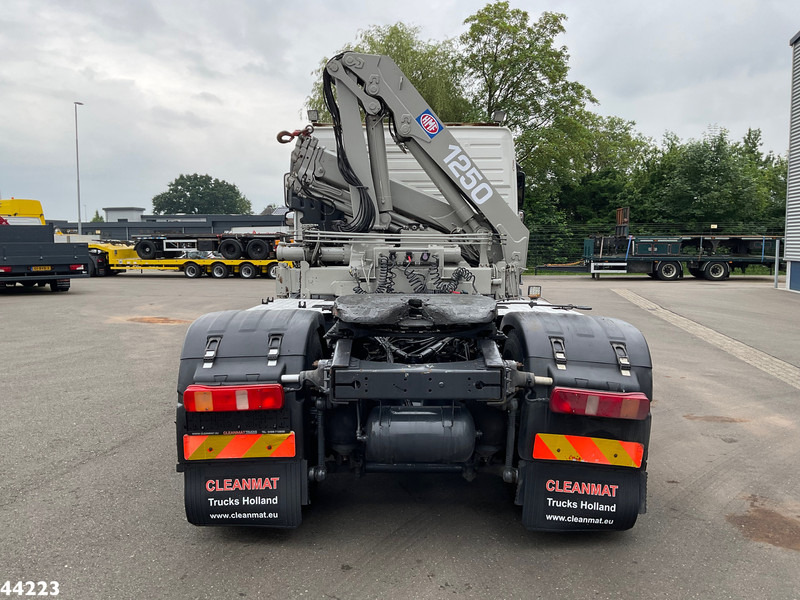 Volvo FM 340 HMF 12 Tonmeter laadkraan - شاحنة جرار: صور 3 Volvo FM 340 HMF 12 Tonmeter laadkraan - شاحنة جرار: صور 3