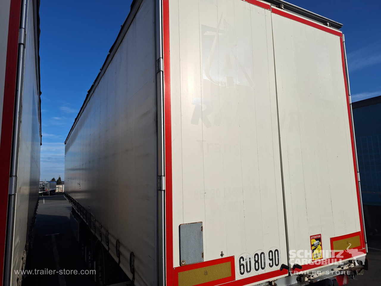 FRUEHAUF Curtainsider Standard Taillift - الخيمة نصف مقطورة: صور 5 FRUEHAUF Curtainsider Standard Taillift - الخيمة نصف مقطورة: صور 5
