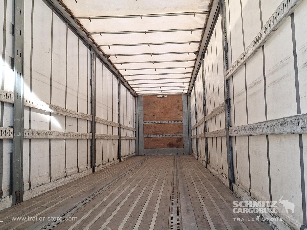 FRUEHAUF Curtainsider Standard Taillift - الخيمة نصف مقطورة: صور 4 FRUEHAUF Curtainsider Standard Taillift - الخيمة نصف مقطورة: صور 4