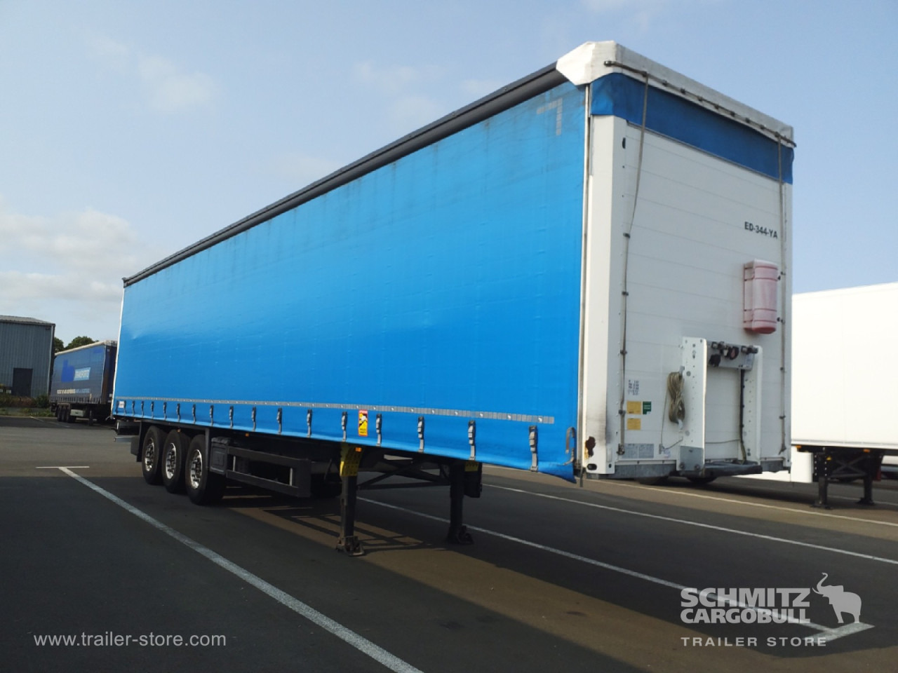 SCHMITZ Curtainsider Standard - الخيمة نصف مقطورة: صور 1 SCHMITZ Curtainsider Standard - الخيمة نصف مقطورة: صور 1