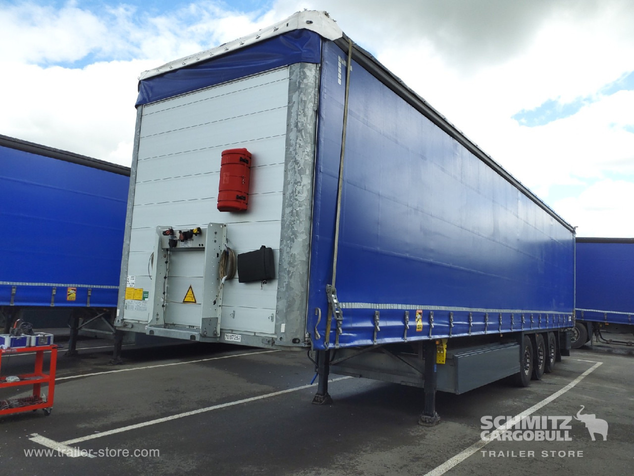 SCHMITZ Curtainsider Standard - الخيمة نصف مقطورة: صور 3 SCHMITZ Curtainsider Standard - الخيمة نصف مقطورة: صور 3
