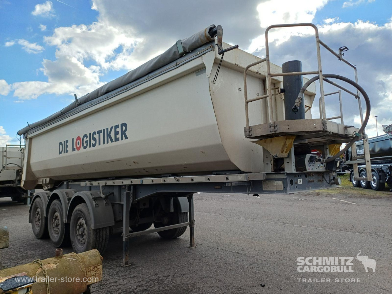 LANGENDORF Auflieger Kipper Stahlrundmulde 24m³ - قلابة نصف مقطورة: صور 1 LANGENDORF Auflieger Kipper Stahlrundmulde 24m³ - قلابة نصف مقطورة: صور 1