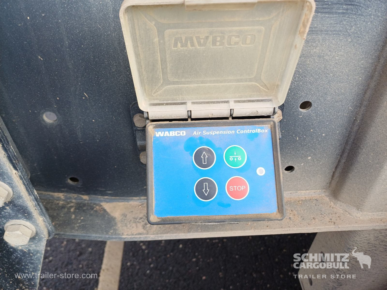 LANGENDORF Auflieger Kipper Stahlrundmulde 24m³ - قلابة نصف مقطورة: صور 4 LANGENDORF Auflieger Kipper Stahlrundmulde 24m³ - قلابة نصف مقطورة: صور 4