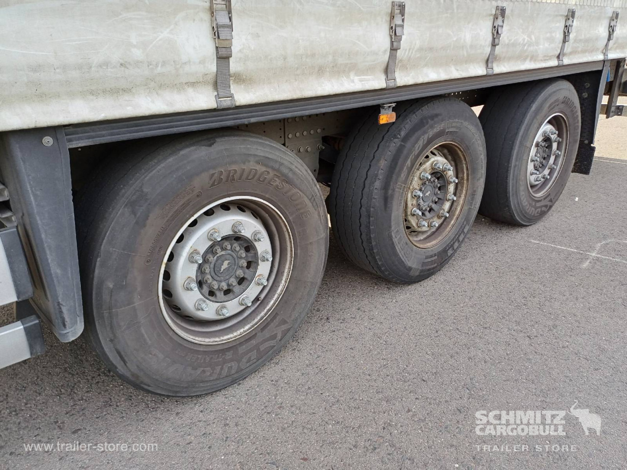 SCHMITZ Auflieger Curtainsider Standard - الخيمة نصف مقطورة: صور 4 SCHMITZ Auflieger Curtainsider Standard - الخيمة نصف مقطورة: صور 4