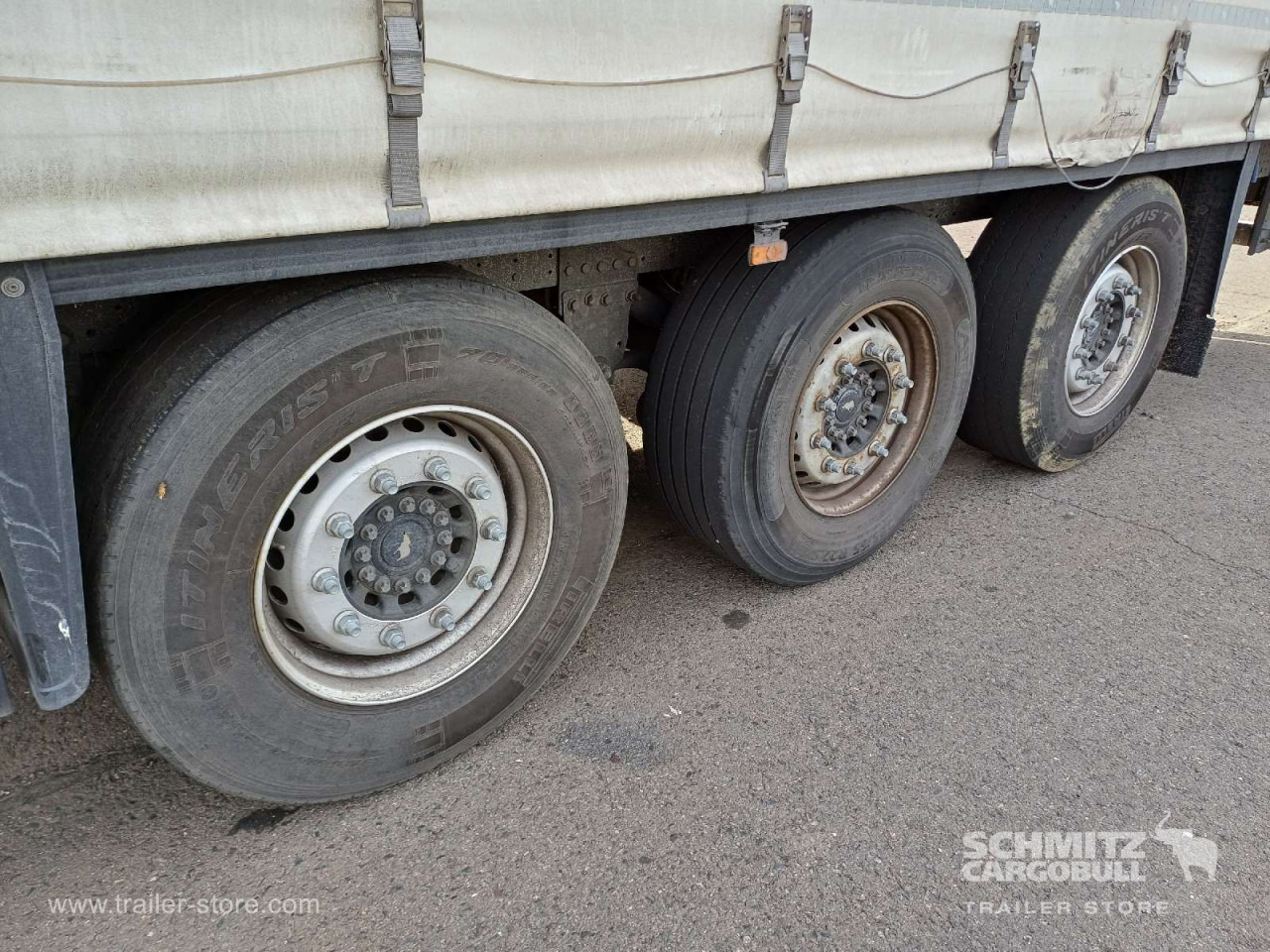 SCHMITZ Auflieger Curtainsider Standard - الخيمة نصف مقطورة: صور 4 SCHMITZ Auflieger Curtainsider Standard - الخيمة نصف مقطورة: صور 4