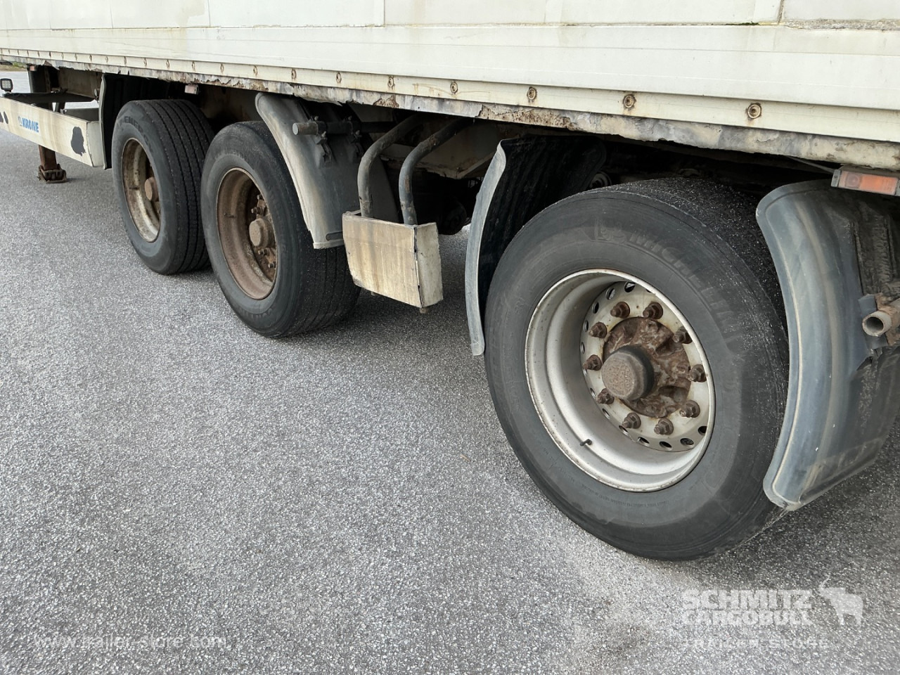 KRONE Dryfreight Standard Taillift - بصندوق مغلق نصف مقطورة: صور 2 KRONE Dryfreight Standard Taillift - بصندوق مغلق نصف مقطورة: صور 2