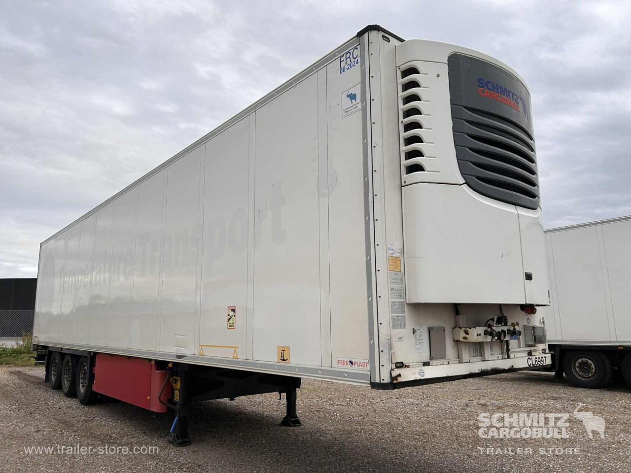 SCHMITZ Reefer Standard Double deck - متساوي نصف مقطورة: صور 1 SCHMITZ Reefer Standard Double deck - متساوي نصف مقطورة: صور 1