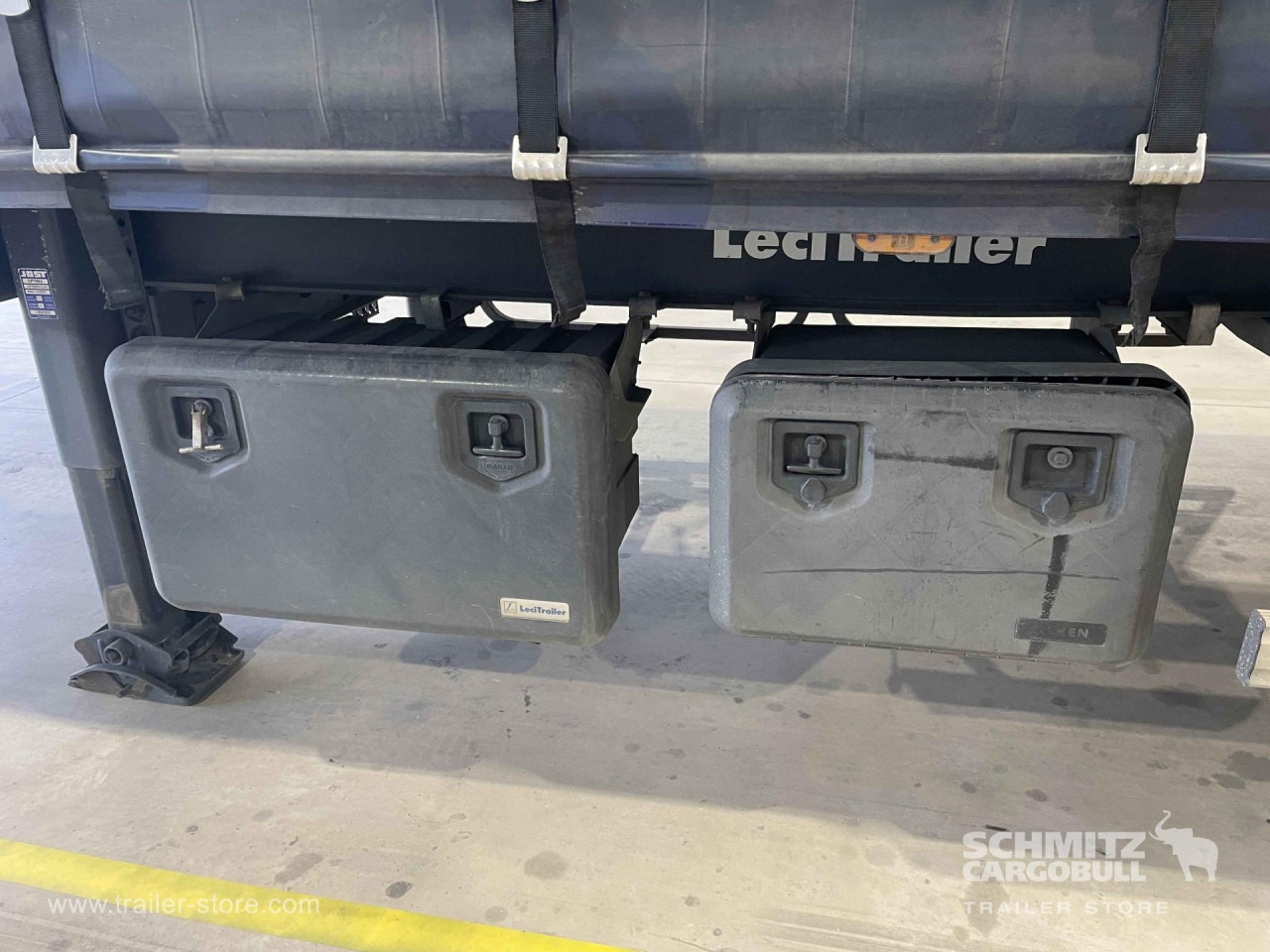 LECI TRAILER Semiremolque Lona Standard - الخيمة نصف مقطورة: صور 2 LECI TRAILER Semiremolque Lona Standard - الخيمة نصف مقطورة: صور 2