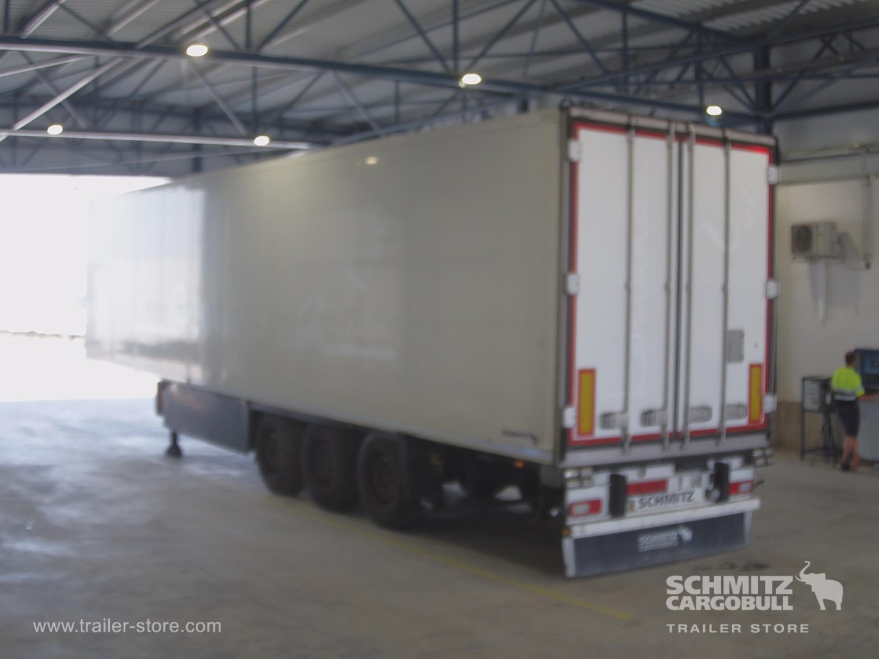 SCHMITZ Semiremolque Frigo Standard - متساوي نصف مقطورة: صور 4 SCHMITZ Semiremolque Frigo Standard - متساوي نصف مقطورة: صور 4