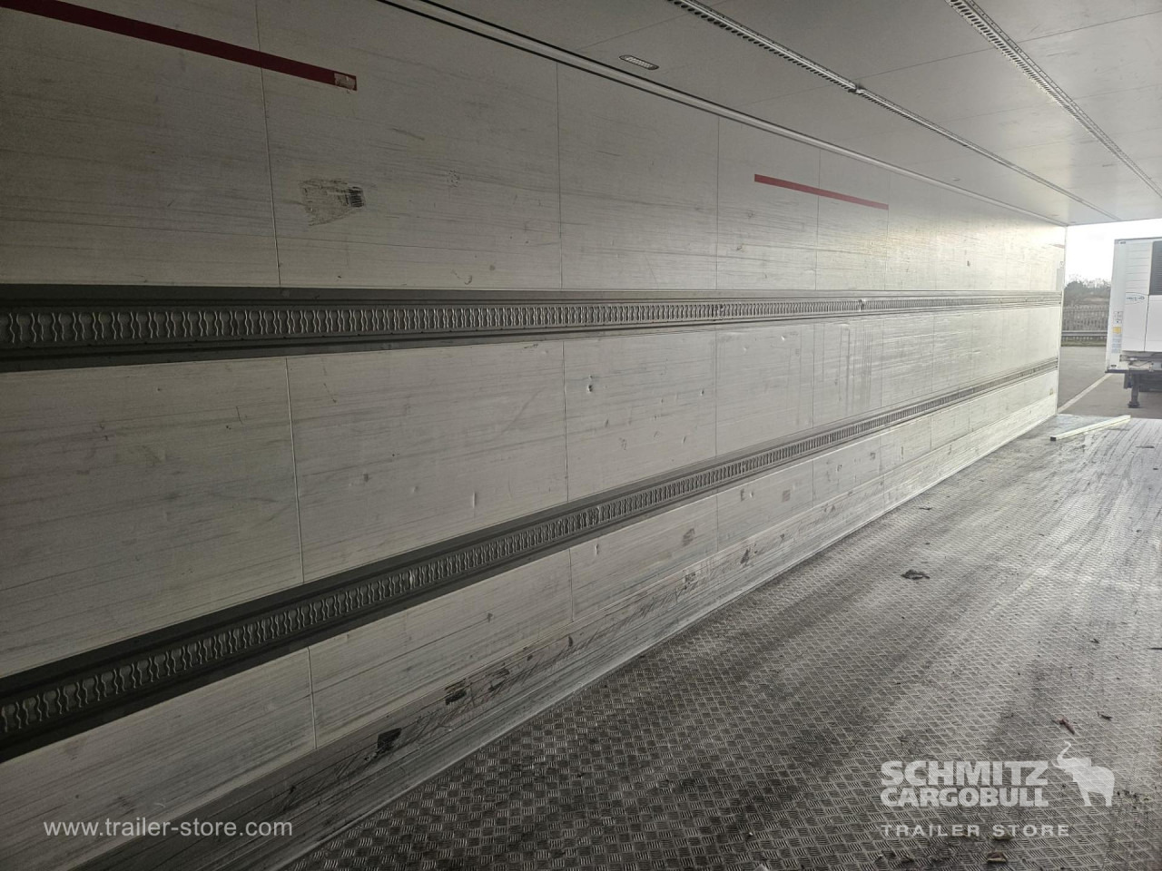 SCHMITZ Reefer Standard - متساوي نصف مقطورة: صور 3 SCHMITZ Reefer Standard - متساوي نصف مقطورة: صور 3