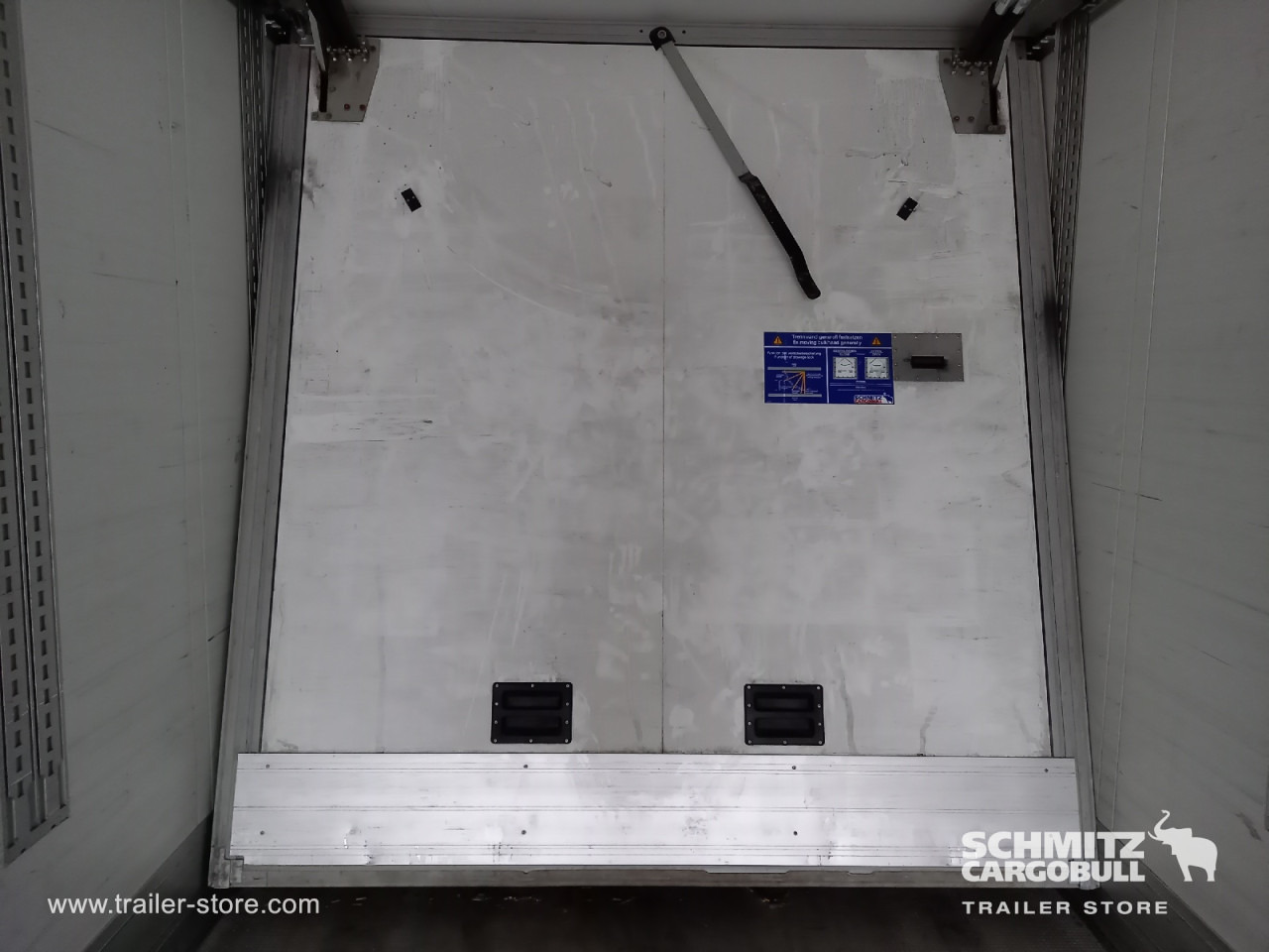 SCHMITZ Reefer Multitemp Double deck - متساوي نصف مقطورة: صور 4 SCHMITZ Reefer Multitemp Double deck - متساوي نصف مقطورة: صور 4