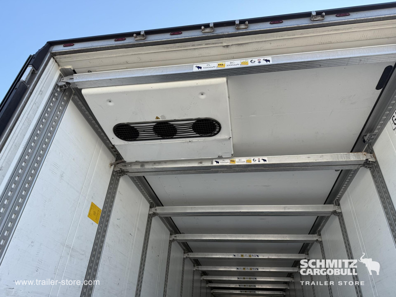 SCHMITZ Reefer Multitemp Double deck - متساوي نصف مقطورة: صور 3 SCHMITZ Reefer Multitemp Double deck - متساوي نصف مقطورة: صور 3