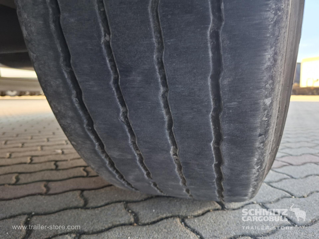 SCHMITZ Reefer Multitemp - متساوي نصف مقطورة: صور 3 SCHMITZ Reefer Multitemp - متساوي نصف مقطورة: صور 3