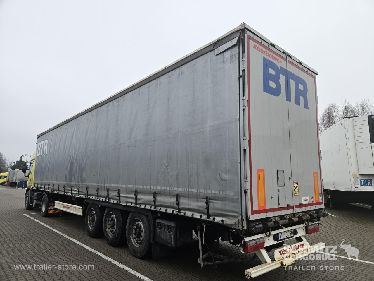 KAESSBOHRER Curtainsider Standard - الخيمة نصف مقطورة: صور 2 KAESSBOHRER Curtainsider Standard - الخيمة نصف مقطورة: صور 2