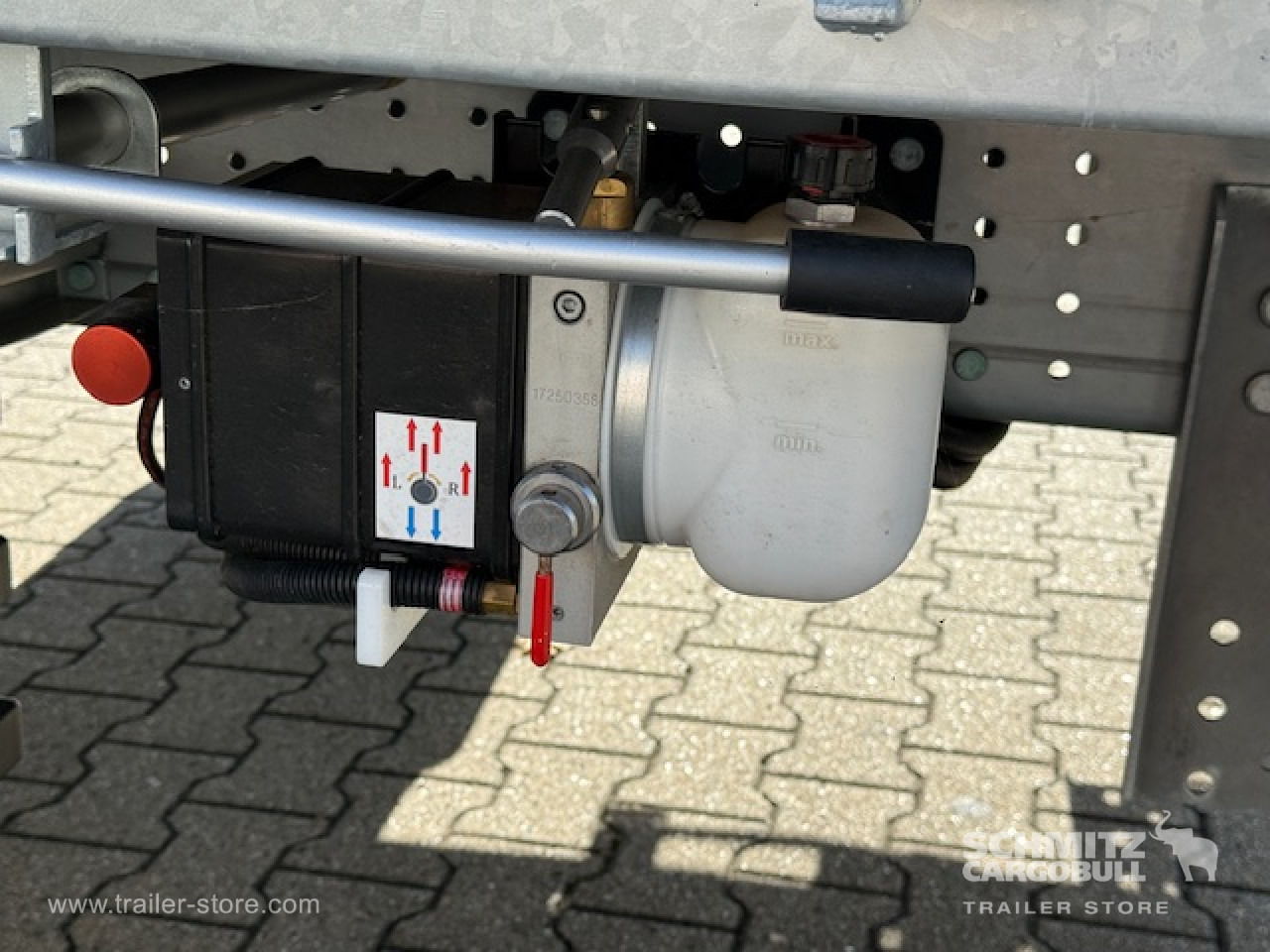 SCHMITZ Oplegger Schuifzeil Mega - الخيمة نصف مقطورة: صور 4 SCHMITZ Oplegger Schuifzeil Mega - الخيمة نصف مقطورة: صور 4