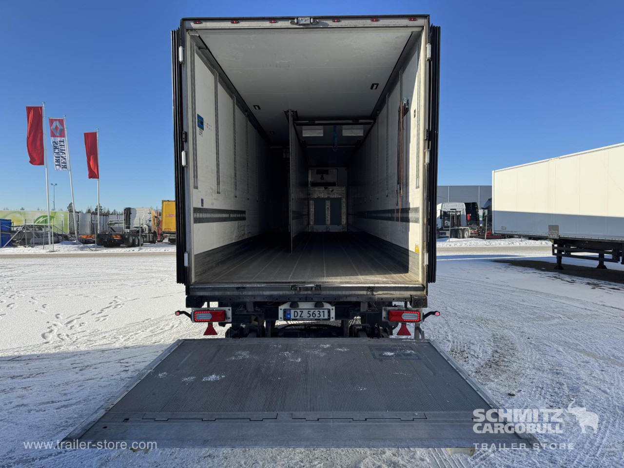 SCHMITZ Kjølekasse Standard Double deck Taillift - متساوي نصف مقطورة: صور 3 SCHMITZ Kjølekasse Standard Double deck Taillift - متساوي نصف مقطورة: صور 3