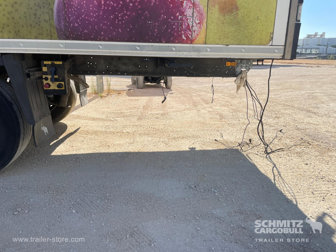 SCHMITZ Reefer Standard - متساوي نصف مقطورة: صور 2 SCHMITZ Reefer Standard - متساوي نصف مقطورة: صور 2